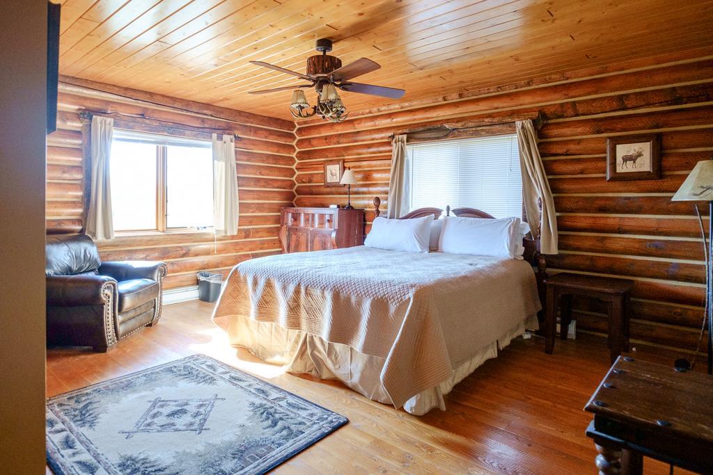 Bar N Ranch Villa West Yellowstone Szoba fotó